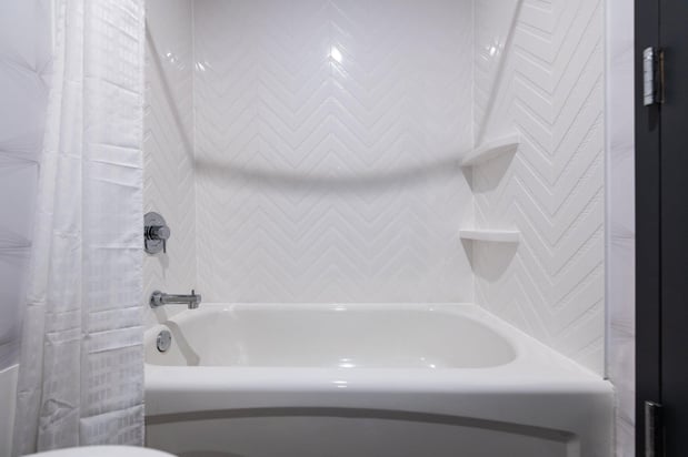Images Holiday Inn Newark International Airport by IHG