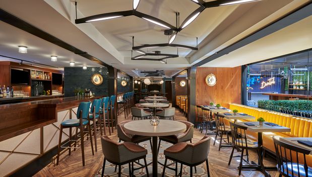 Images Dovetail Bar & Restaurant
