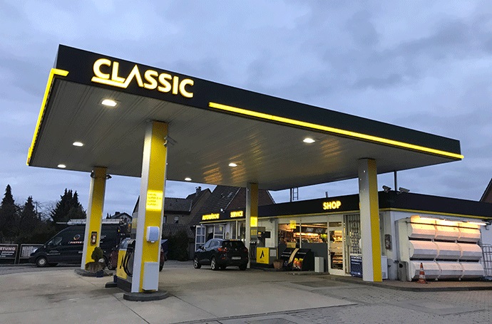 Kundenbild groß 1 CLASSIC Tankstelle