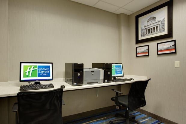 Images Holiday Inn Express & Suites Meadowlands Area by IHG