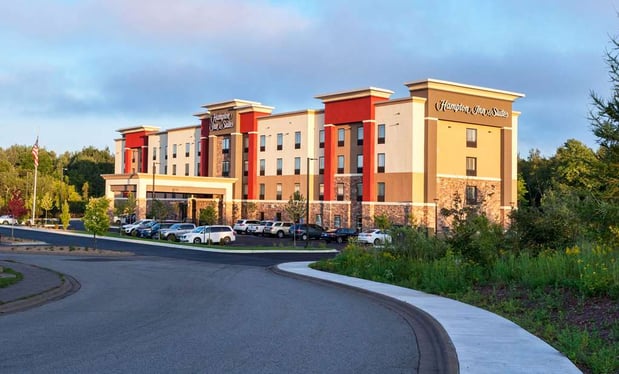 Images Hampton Inn & Suites Duluth North / Mall Area