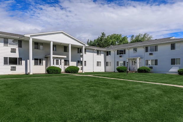 Images Greystone Apartments