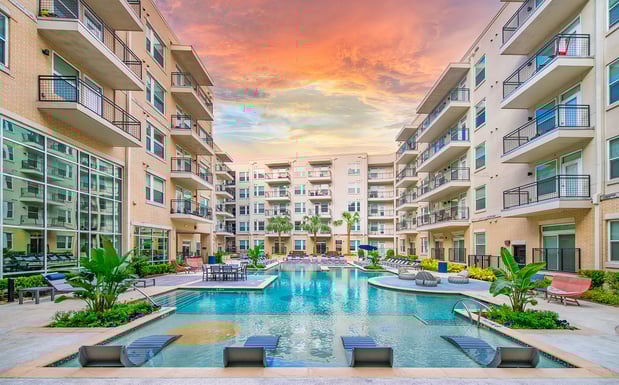 Images MAA Afton Oaks