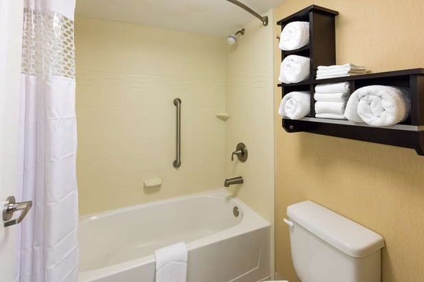 Images Hampton Inn Daytona Beach/Beachfront