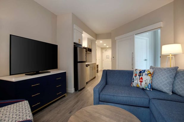 Images Fenwick Shores, Tapestry Collection by Hilton