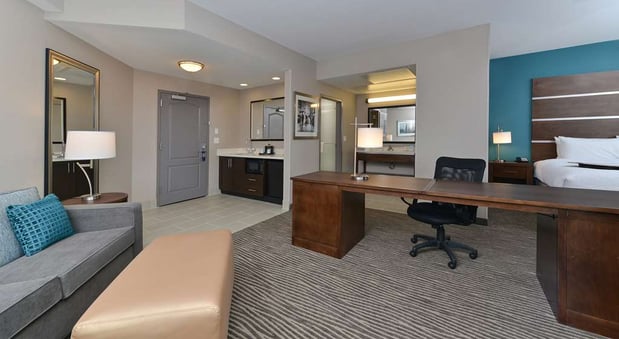Images Hampton Inn & Suites Des Moines Downtown
