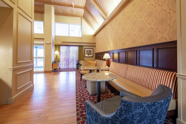 Images Hampton Inn & Suites Williamsburg-Richmond Rd.