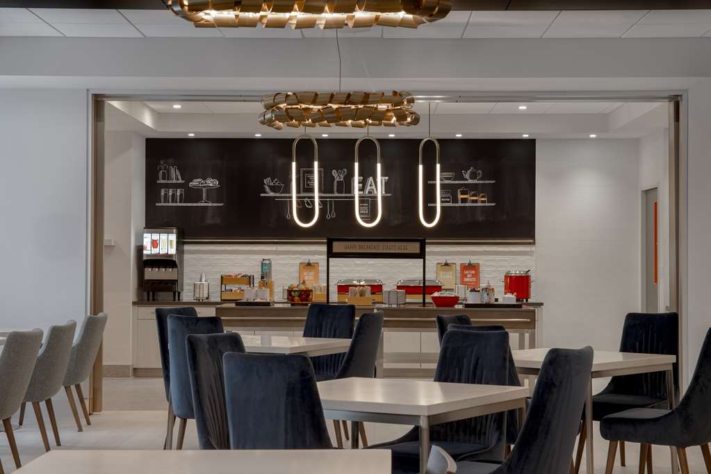 Images Hampton Inn by Hilton Winnipeg Downtown