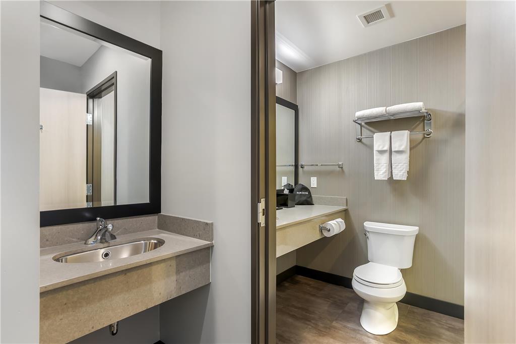 Images Best Western Plus East Side