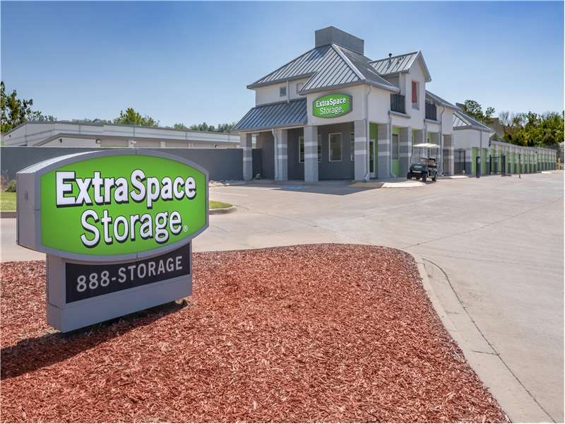 Alternate Beauty Image - Extra Space Storage at 5195 Austin Bluffs Pkwy, Colorado Springs, CO 80918