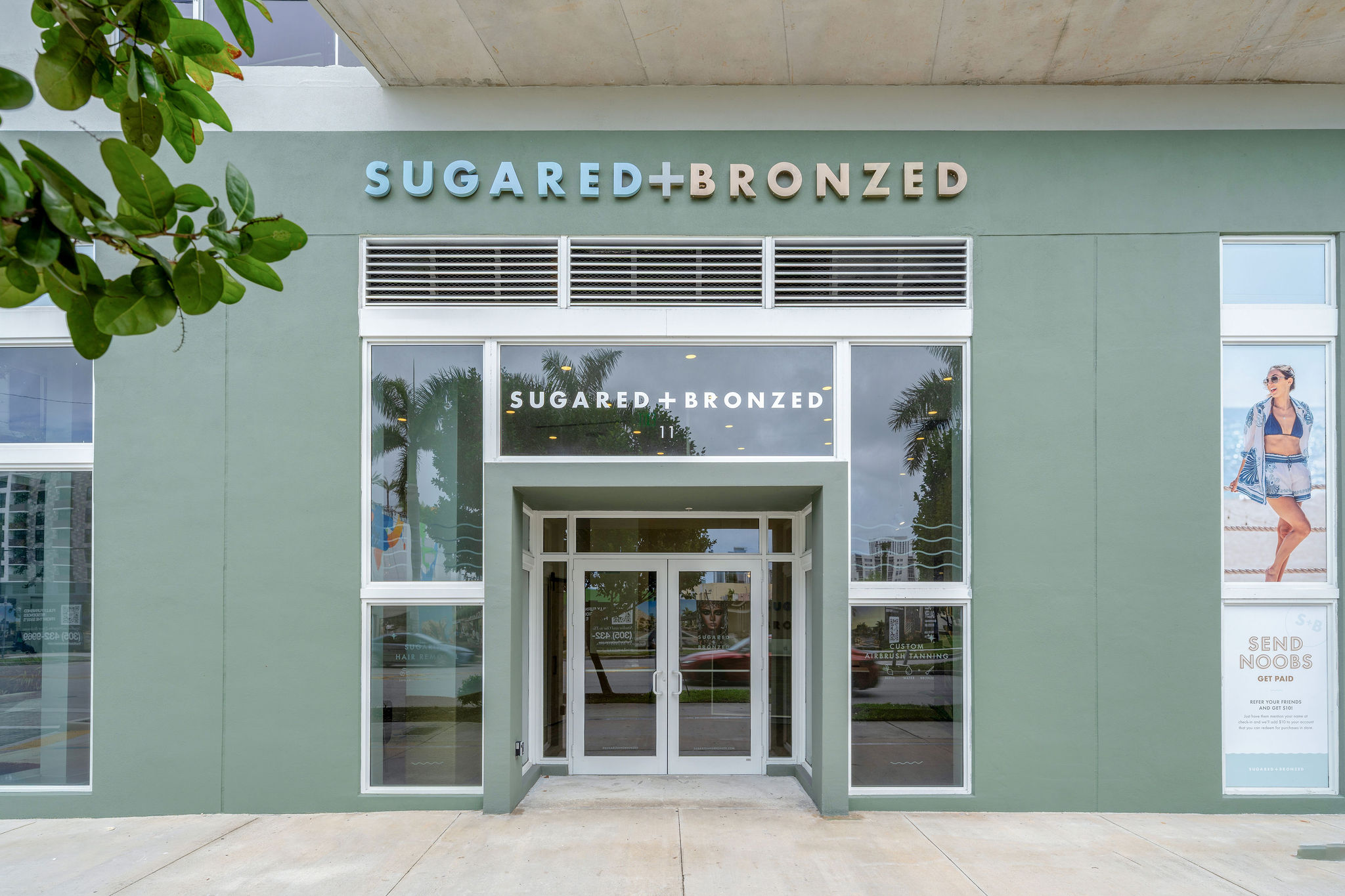 SUGARED + BRONZED (Midtown Miami) Image