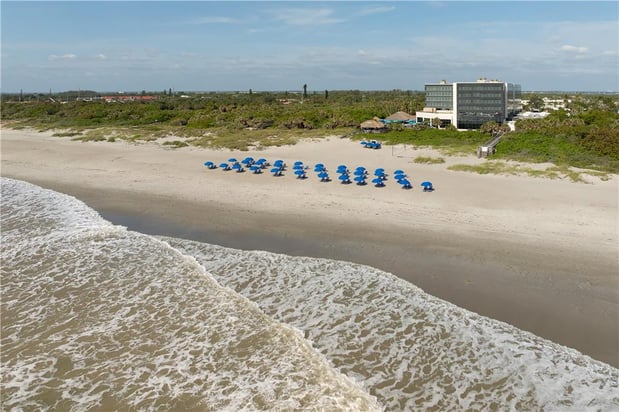 Images Hilton Cocoa Beach Oceanfront