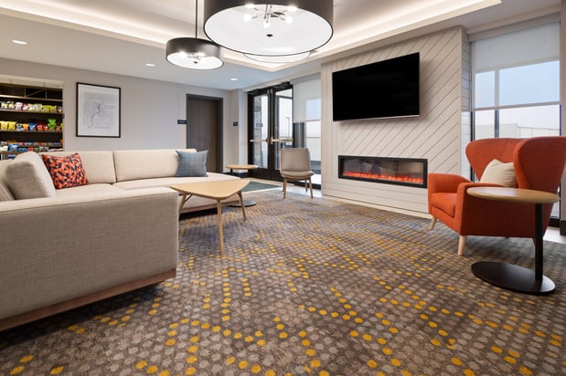 Images Holiday Inn & Suites Richmond - West End by IHG