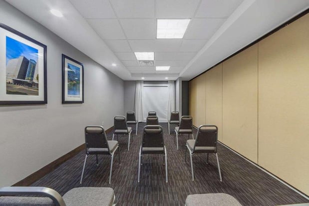 Images Garner Hotel Oklahoma City - Quail Springs by IHG