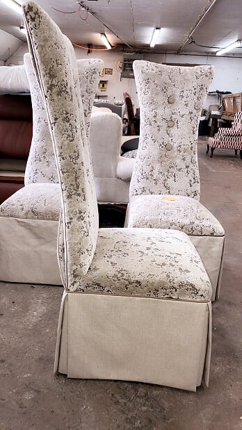 Images Burke's Upholstery