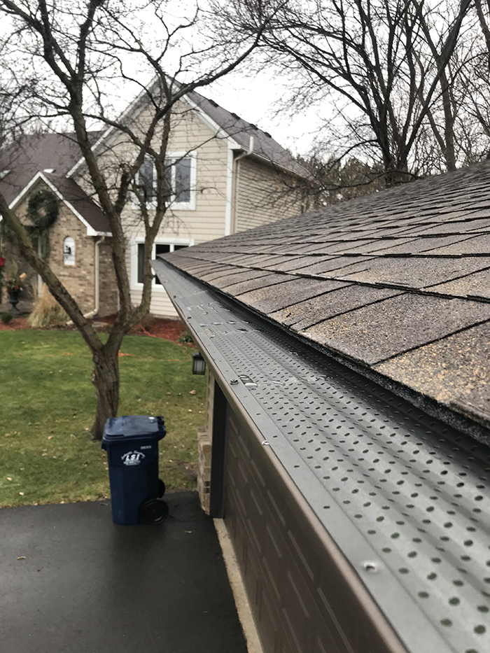 WeatherTek Exteriors can help you with all of your gutter and roof replacement needs.