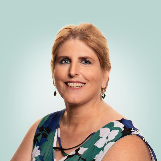 Images Meredith Allen Gordon, Bankers Life Agent