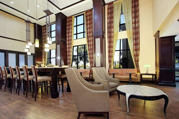 Images Hampton Inn & Suites Buffalo