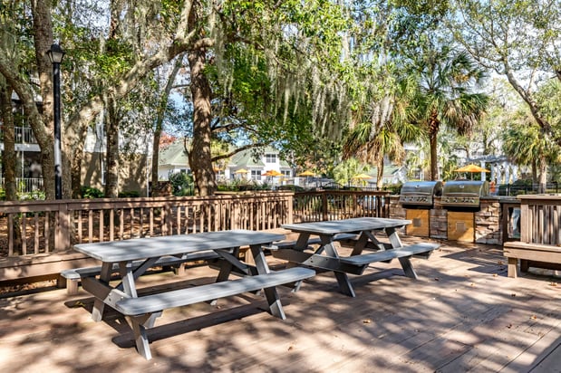 Images The Watch on Shem Creek