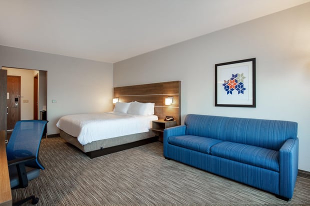 Images Holiday Inn Express & Suites Beloit by IHG