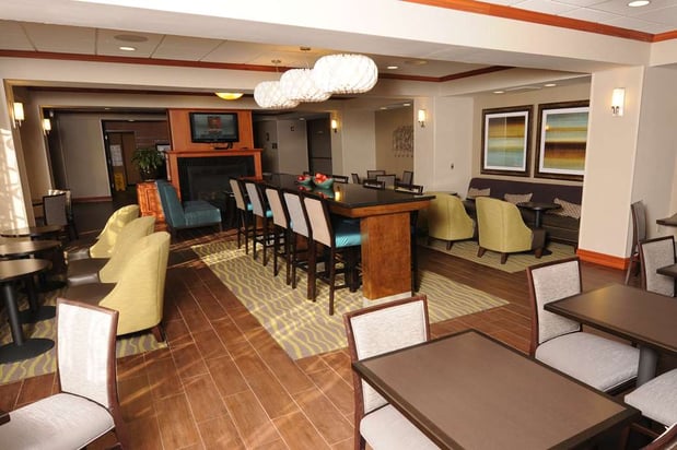 Images Hampton Inn Omaha West-Lakeside
