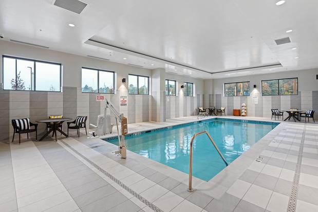 Images Hotel Indigo Seattle Everett Waterfront by IHG