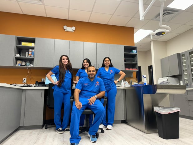 Images VetExpress Animal Urgent Care