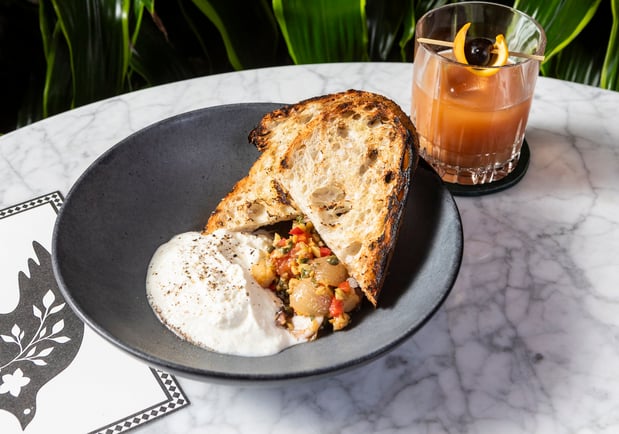 Images Kimpton the Forum Hotel by IHG