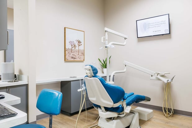 Images Francis Dental