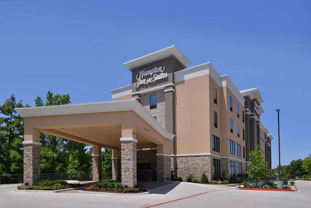 Images Hampton Inn & Suites Dallas Market Center