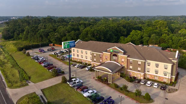 Images Holiday Inn Express & Suites Cleveland by IHG