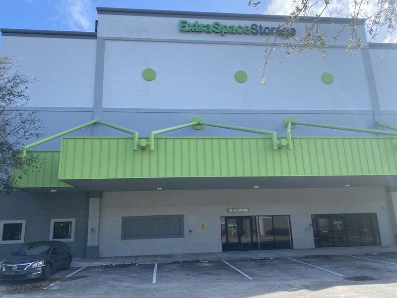 Beauty Image - Extra Space Storage at 1850 Miami Rd, Fort Lauderdale, FL 33316