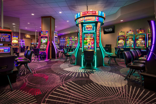 Images Harrah's Council Bluffs Hotel and Casino - A Caesars Rewards Destination