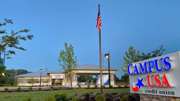 Images CAMPUS USA Credit Union