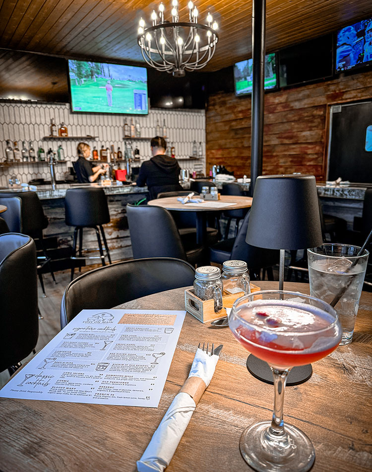 Tipsy on Main Kitchen & Cocktails Image