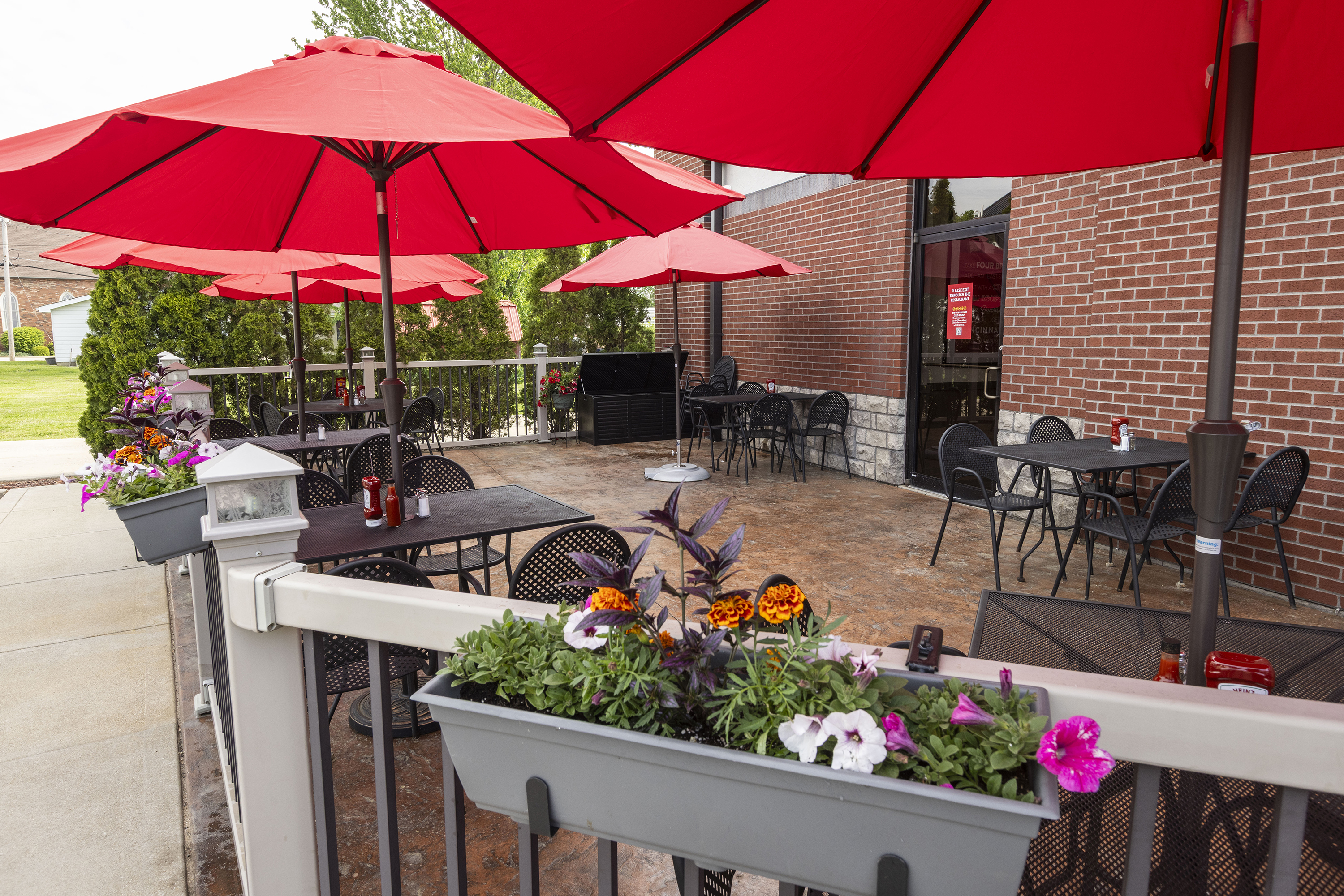 Gold Star Versailles has a beautiful outdoor dining area after the remodel.