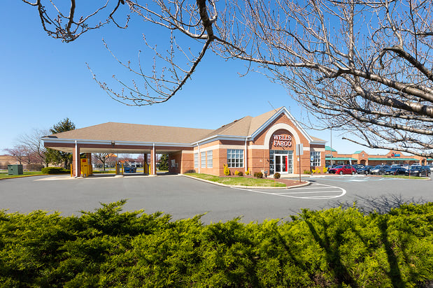 Images Wells Fargo Bank