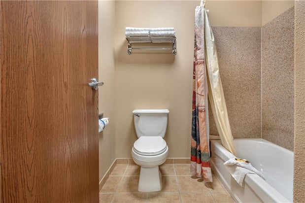 Images Best Western Plus Kelly Inn & Suites