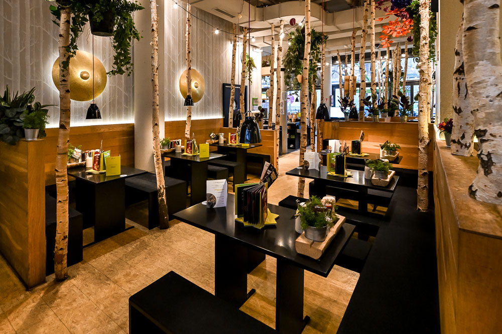 HANS IM GLÜCK - STUTTGART Caleido, Tübinger Straße 41-43 in Stuttgart