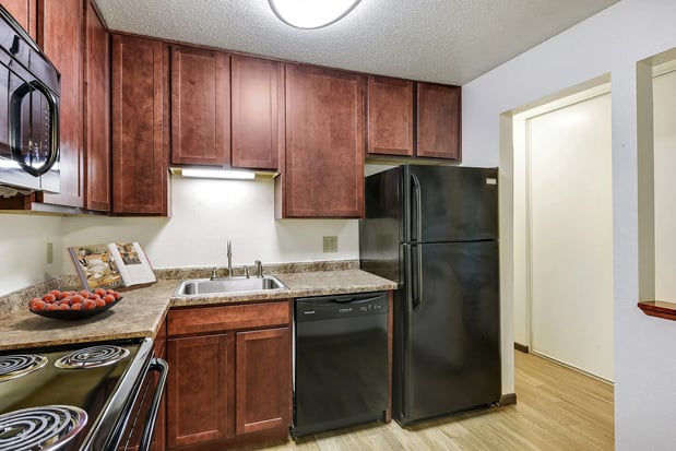 Images Pheasant Park Apartments