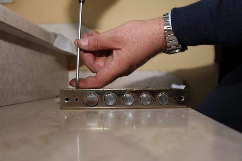 Images Cattani Antonio  Apertura Porte