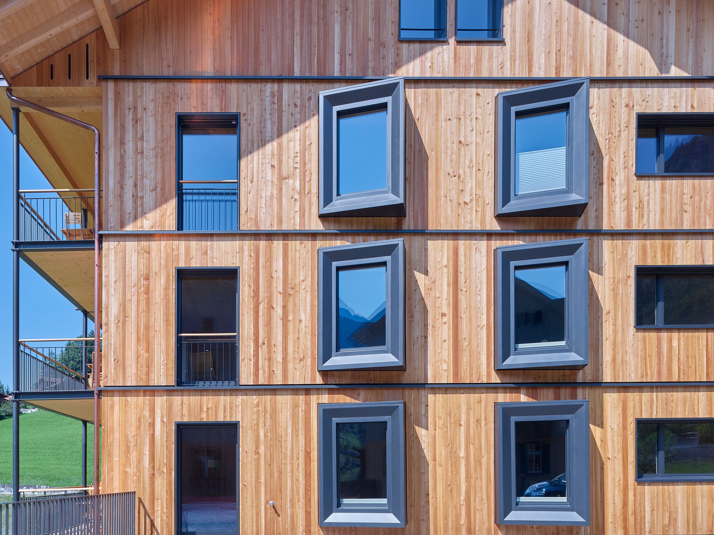 Bilder Zybach Holztechnik AG