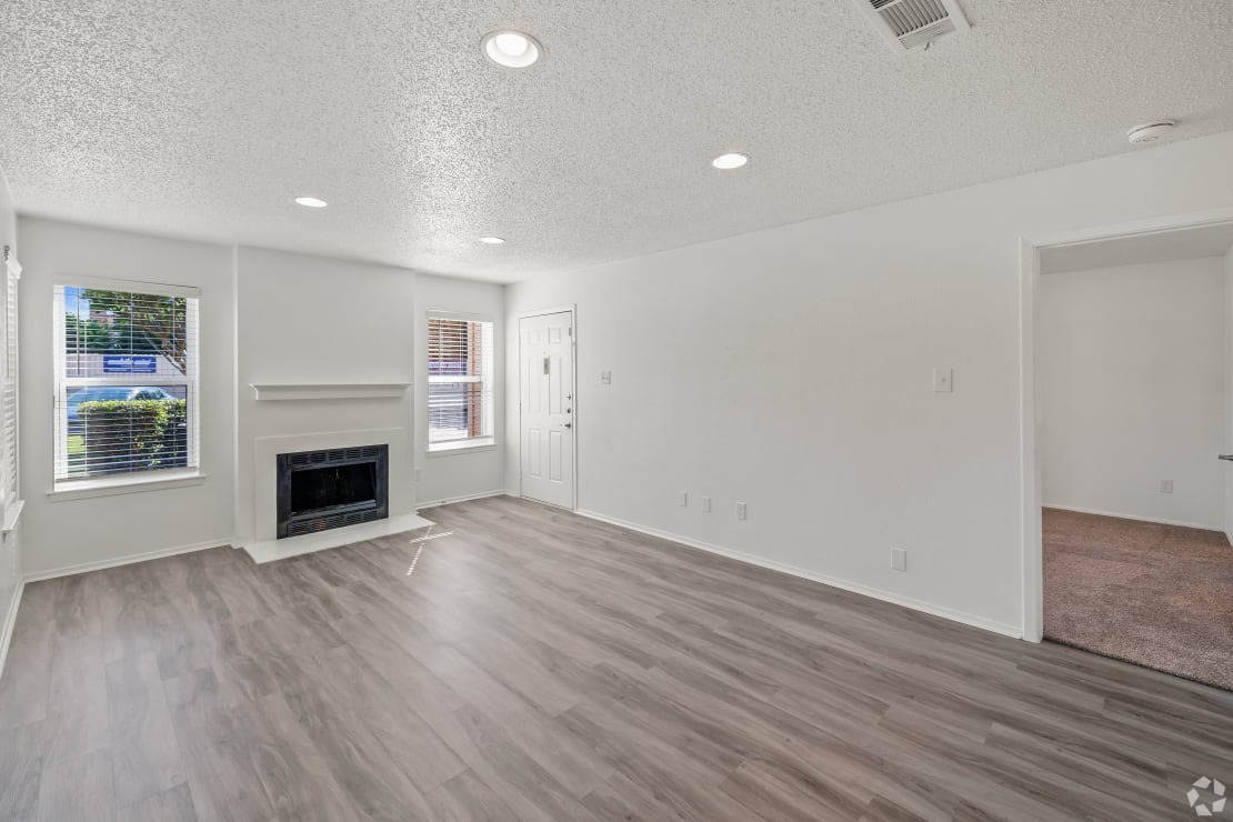 Fireplace (In Select Units)