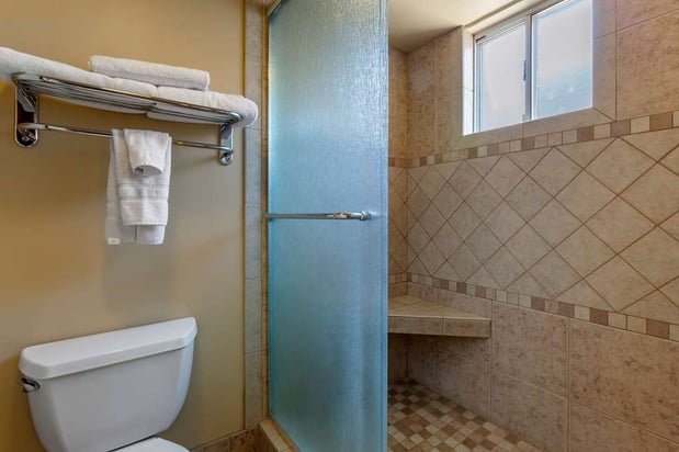 Images Best Western Plus King's Inn & Suites