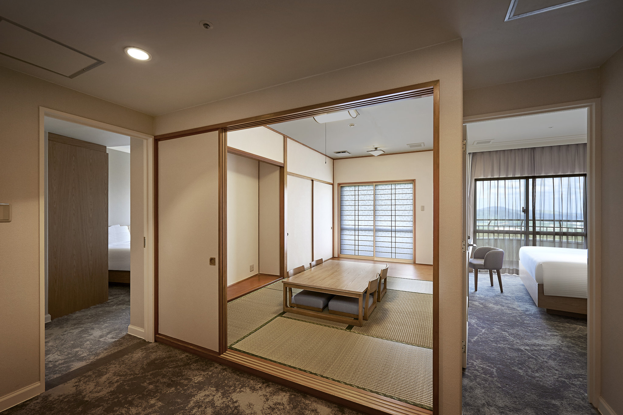 Images ANA Crowne Plaza Resort Okinawa Uruma Hills by IHG