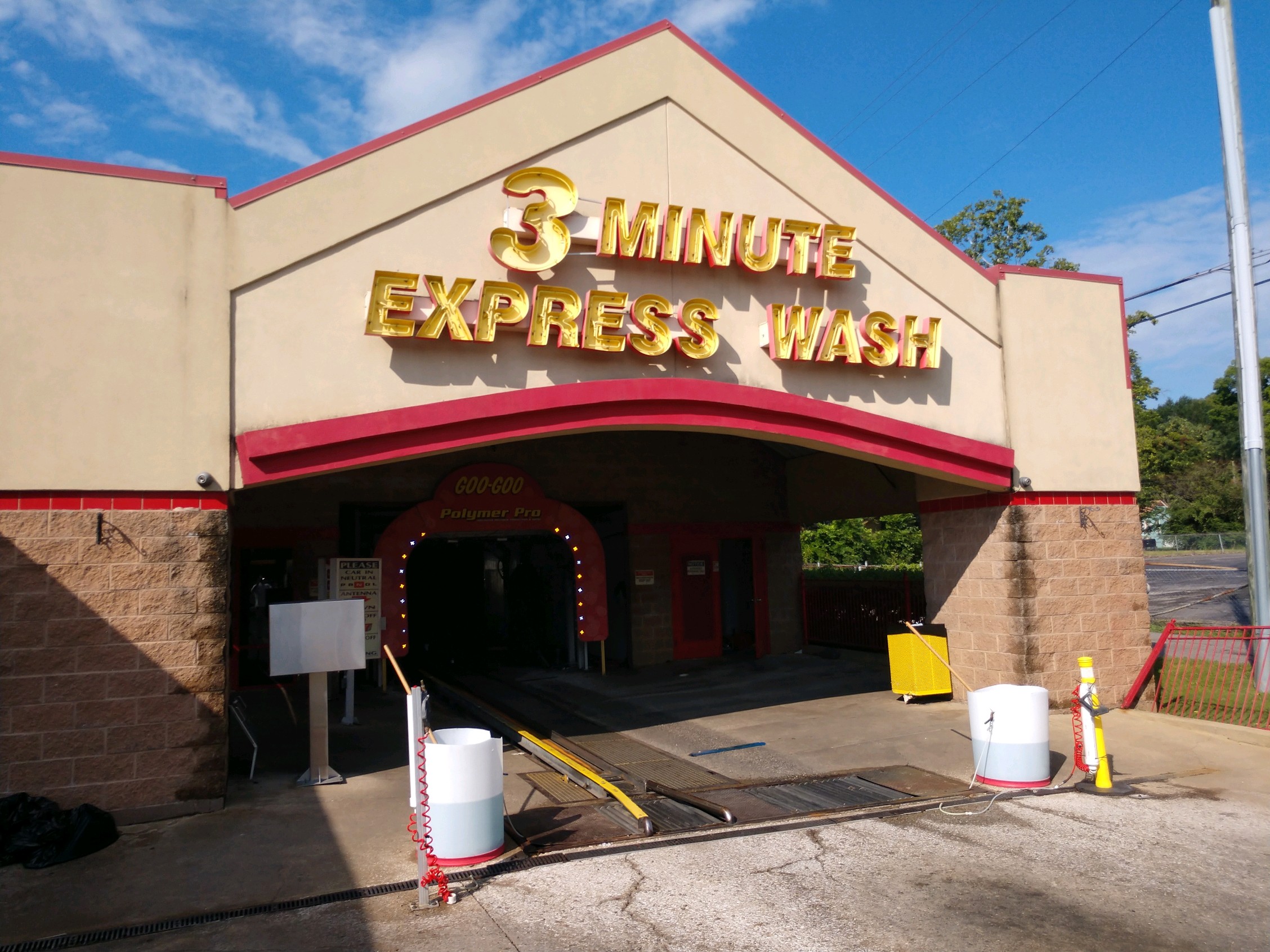 Goo Goo Express Car Wash - Bessemer Photo