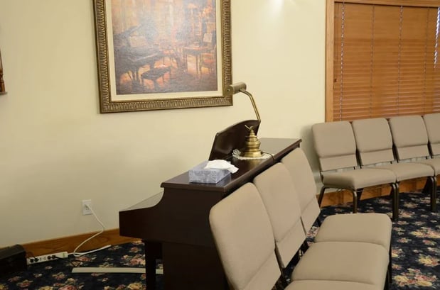 Images Caldwell Parrish Funeral Home & Crematory - Perry Chapel (formerly Carris Funeral Home)
