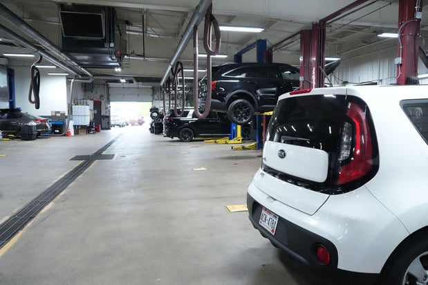 Images Russ Darrow Kia of Madison Service Center
