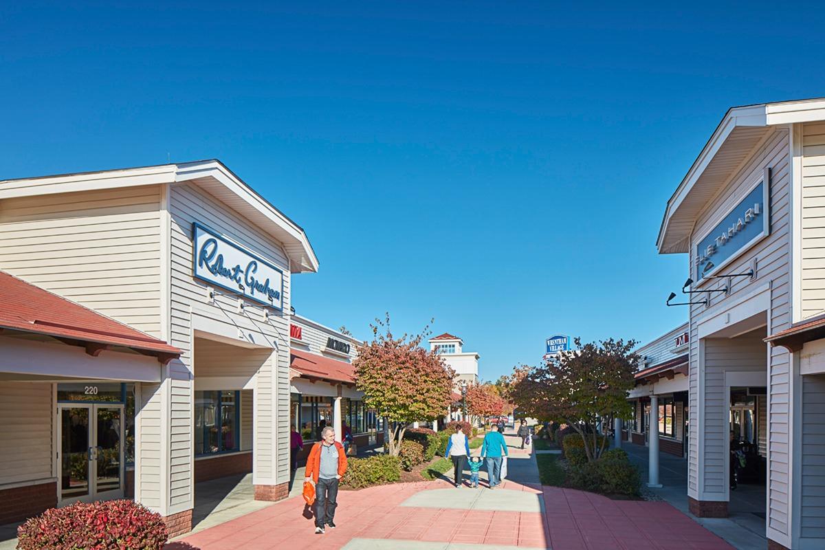 Wrentham Premium Outlets Store Directory | Paul Smith