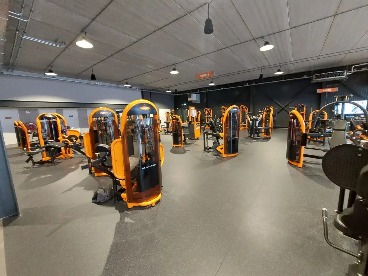 Foto's Basic-Fit 24/7